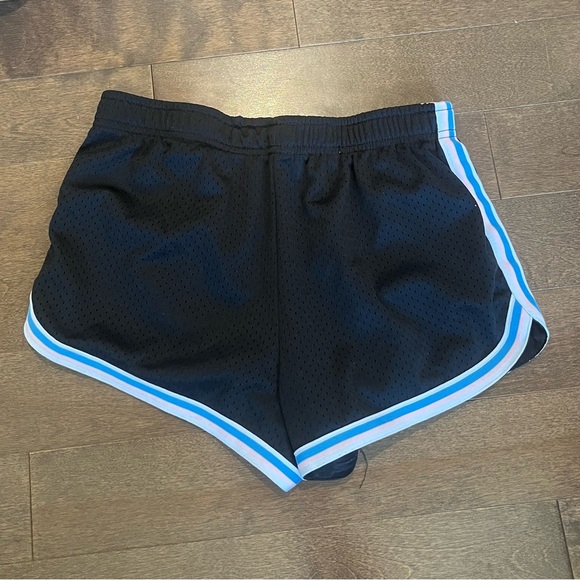 Girls Heritage Mesh Champion Shorts - Picture 4 of 4